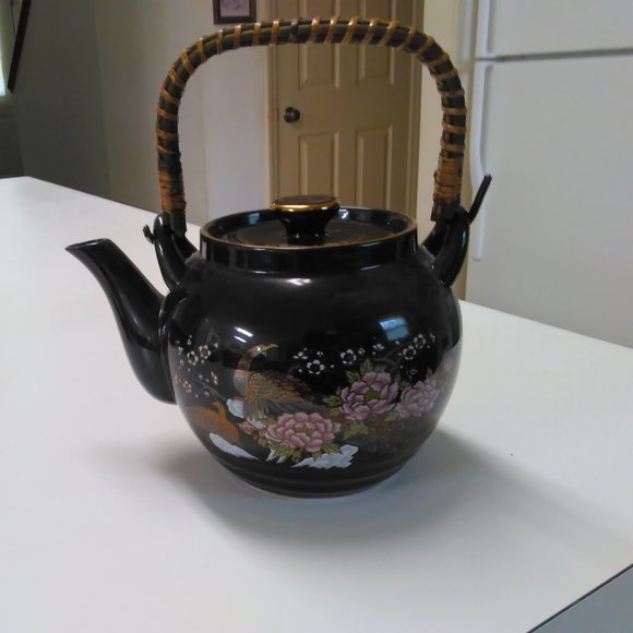 Japanese Tea Set - Picture 2 of 6